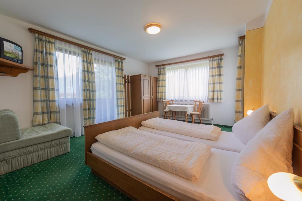 Gaestehaus Danler ノイシュティフト・イム・シュトゥーバイタール エクステリア 写真